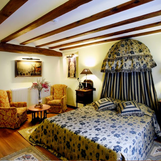 Real Casona de Las Amas