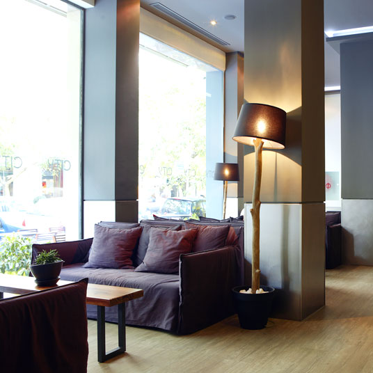 City Hotel