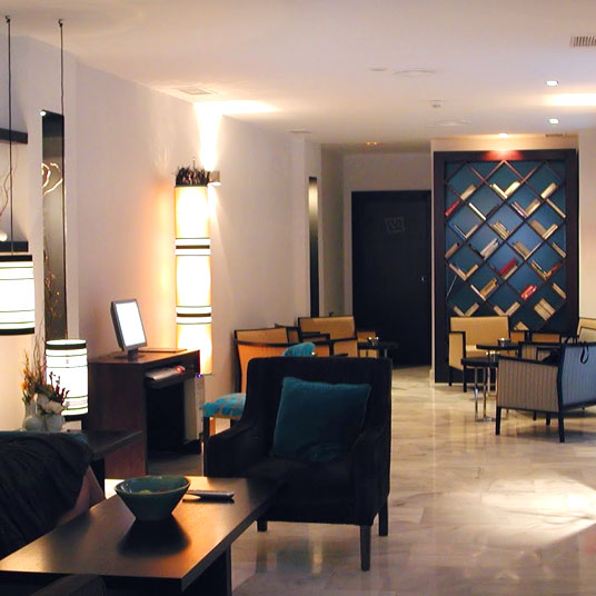 Hotel Meninas