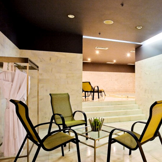 Golden Apple Boutique Hotel