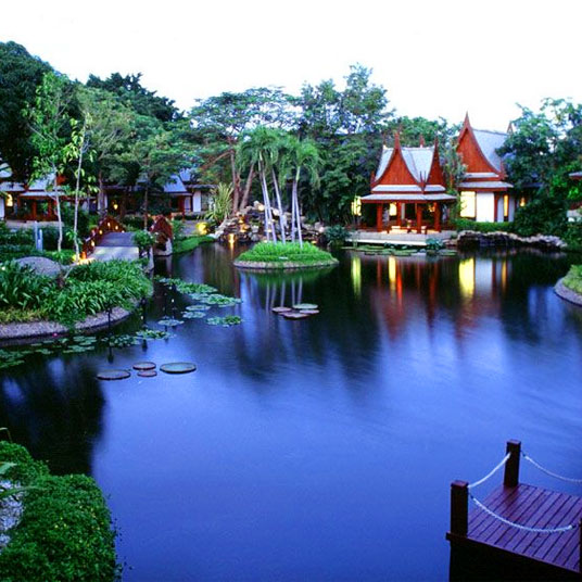 Chiva-Som International Health Resort Hotel