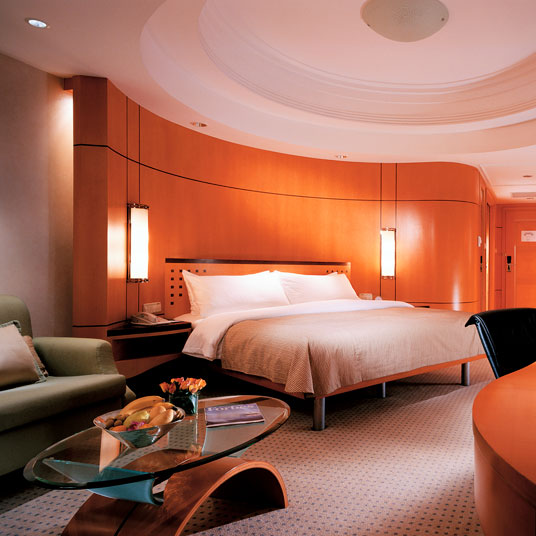 Makati Shangri-La, Manila