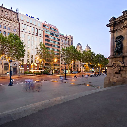 Olivia Plaza Hotel