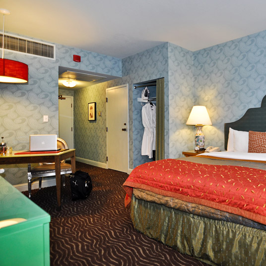 Carriage Inn