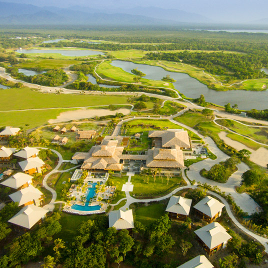 Indura Beach & Golf Resort
