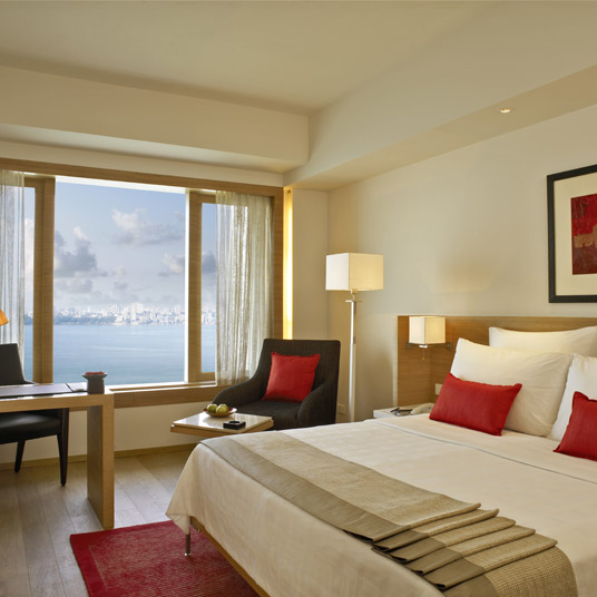 Trident, Nariman Point