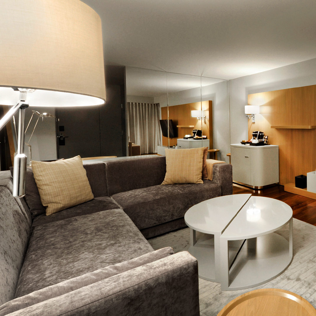 The James Hotel Saskatoon