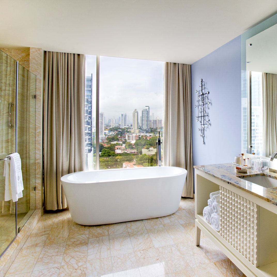 Global Hotel Panama