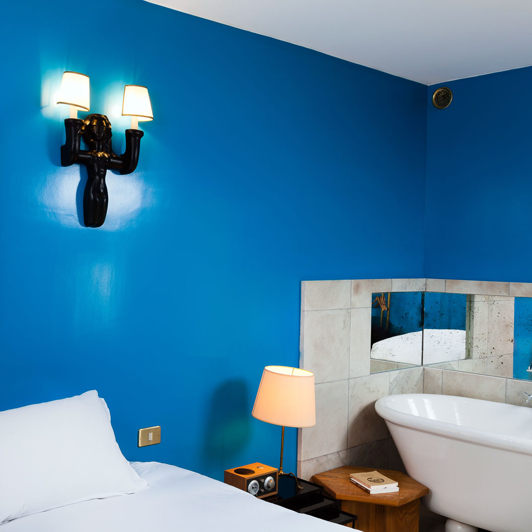 Grand Amour Hotel