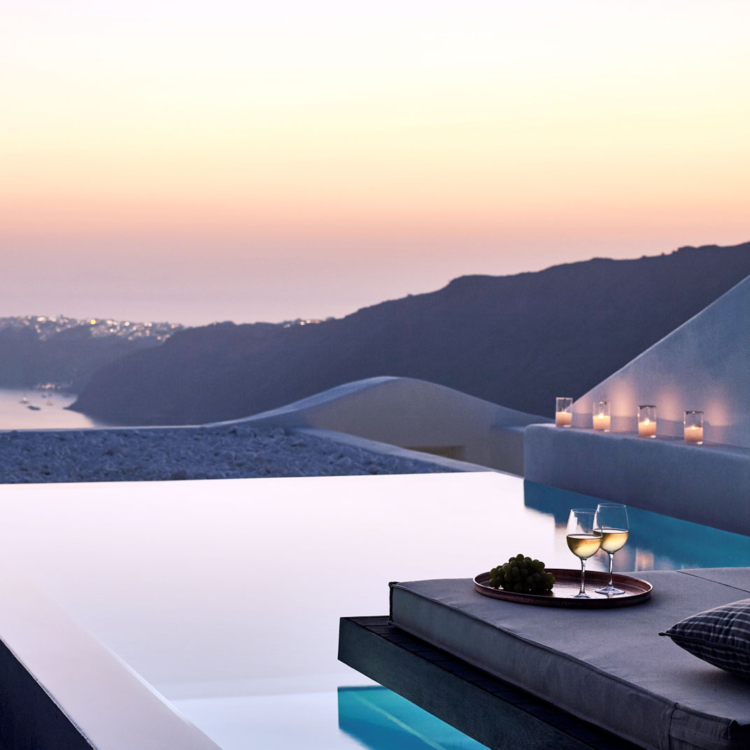 Cavo Tagoo Santorini