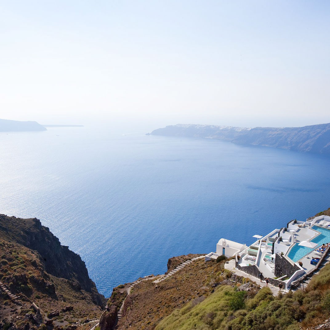 Grace Hotel Santorini, Auberge Resorts Collection