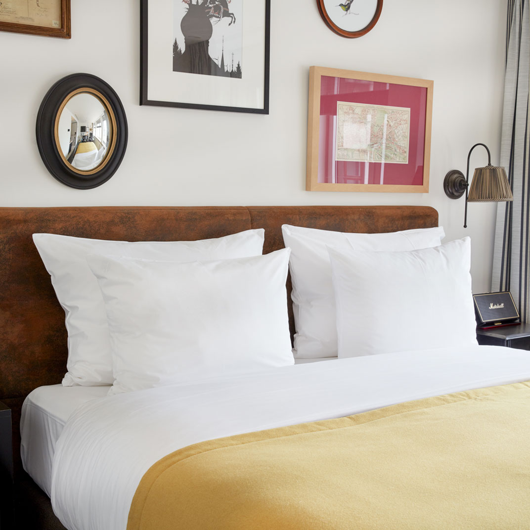 Sir Nikolai Hotel
