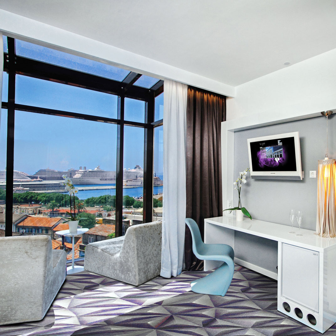 Hotel Luxe