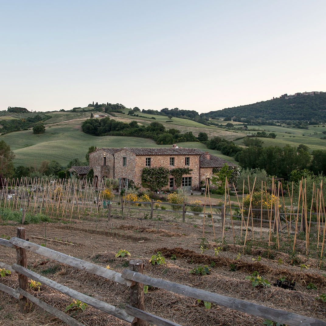 Follonico Suite B&B