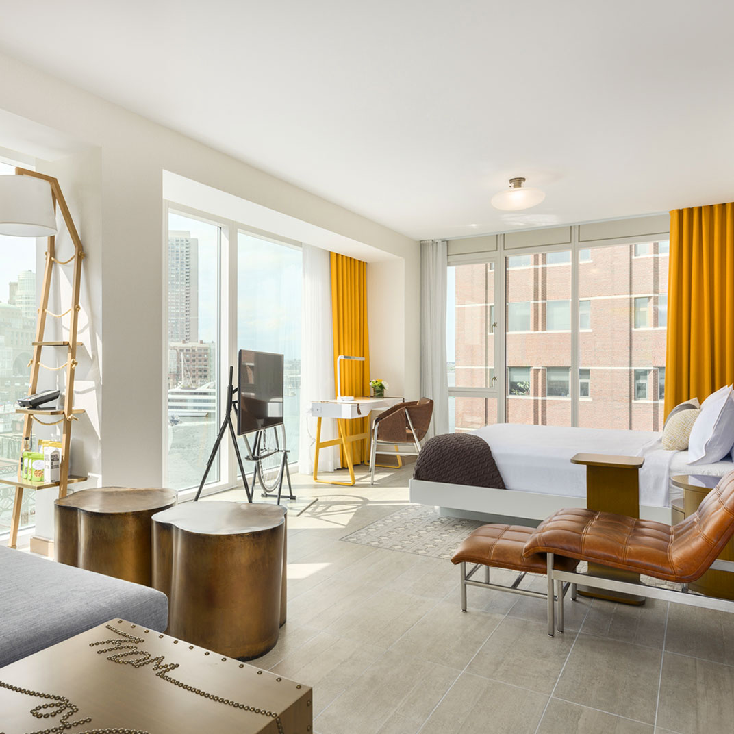 The Envoy Hotel, Autograph Collection