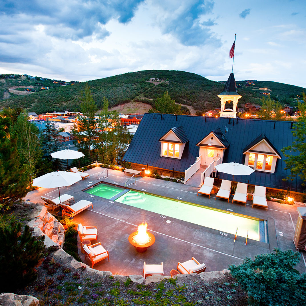 Washington School House Hotel