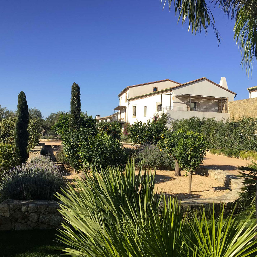 Hotel Mas Lazuli