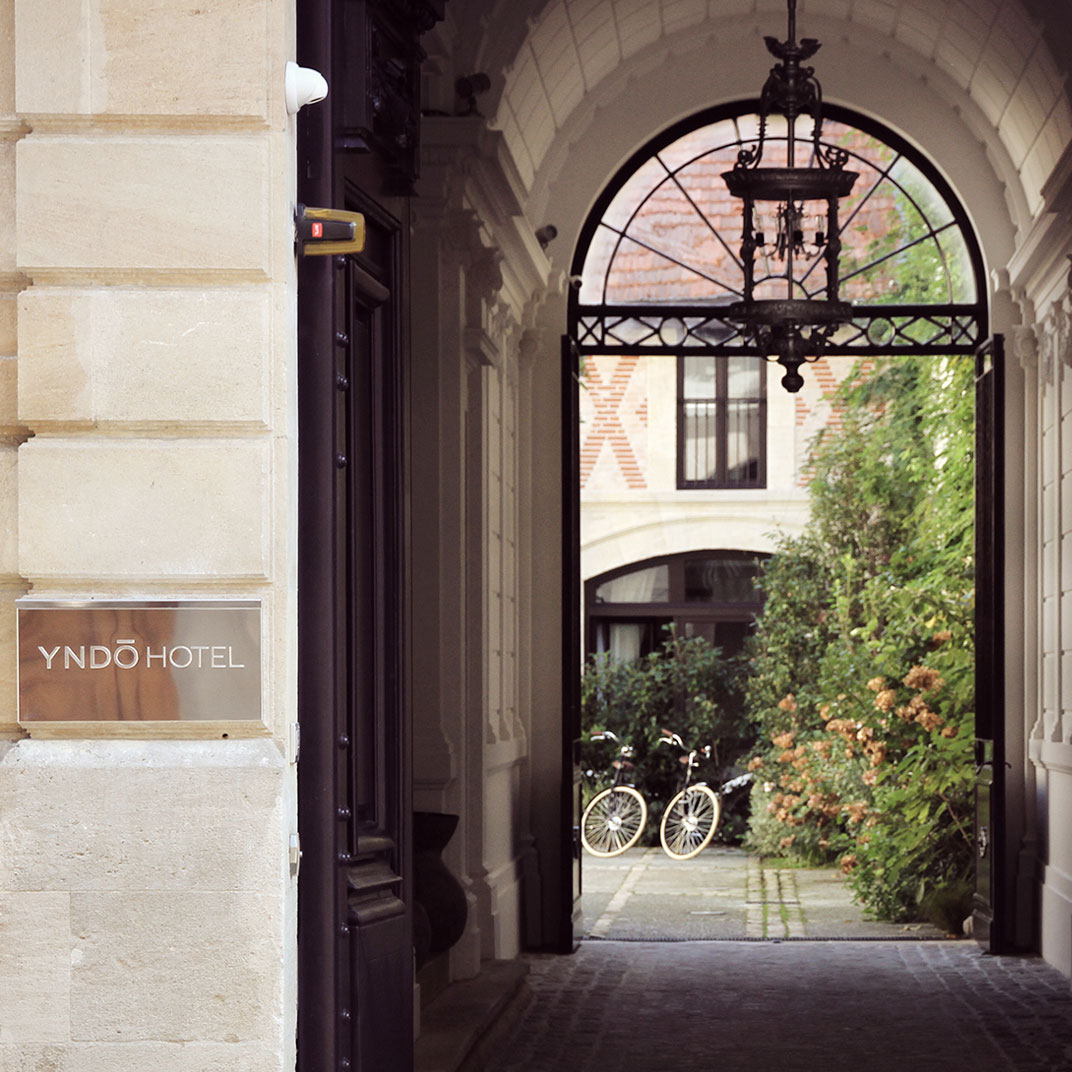 Yndo Hotel