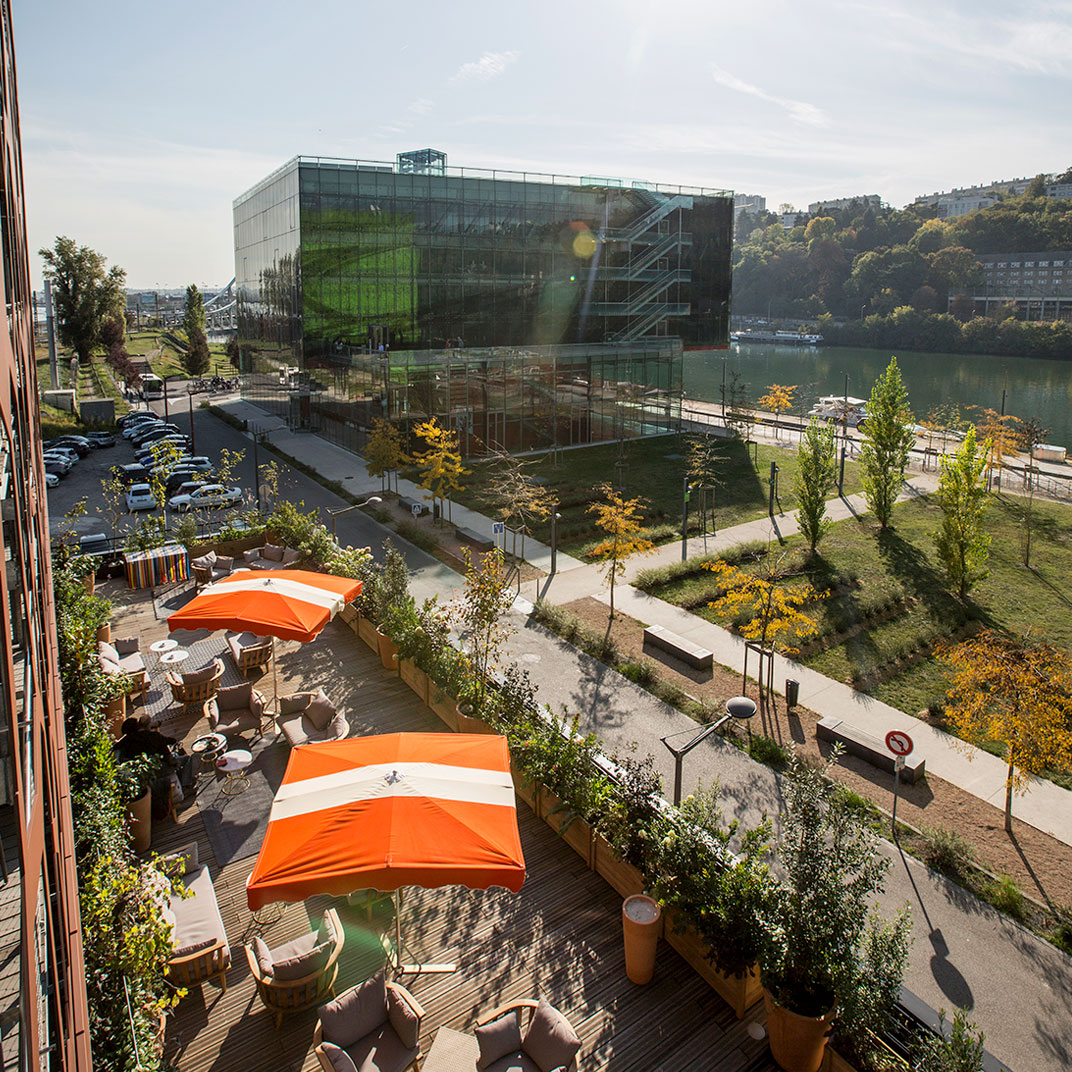 MOB HOTEL LYON CONFLUENCE