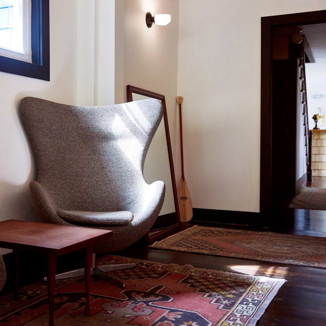Eastwind - Hotel & Bar