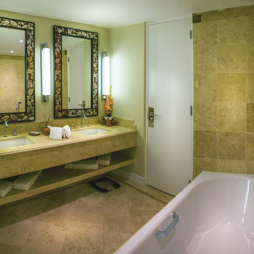 Belmond Sanctuary Lodge